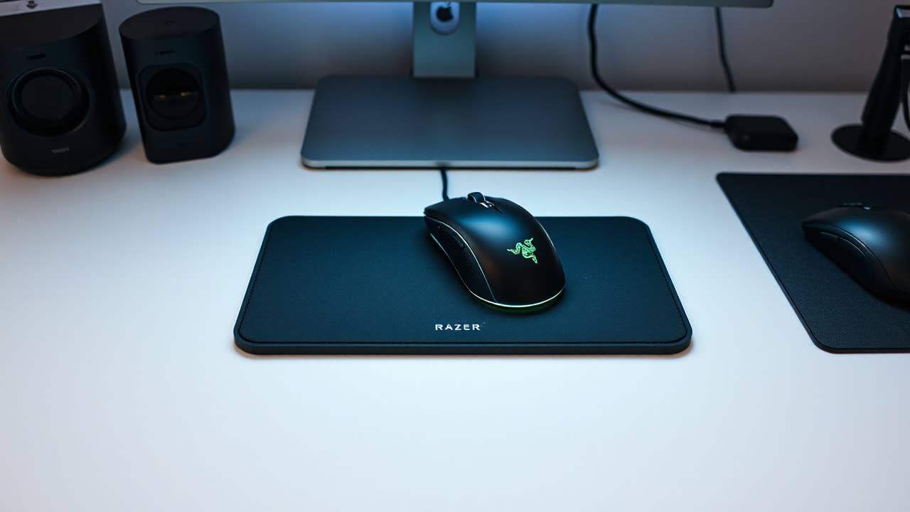 Razer HyperFlux V2 Launches, Promises 'Infinite Gaming' with Wireless Charging Mouse Pad